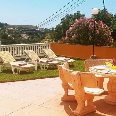 Casa Carmela * נרחה