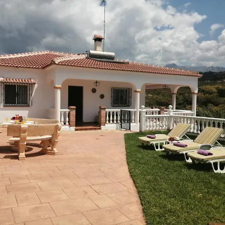 Casa Carmela * נרחה
